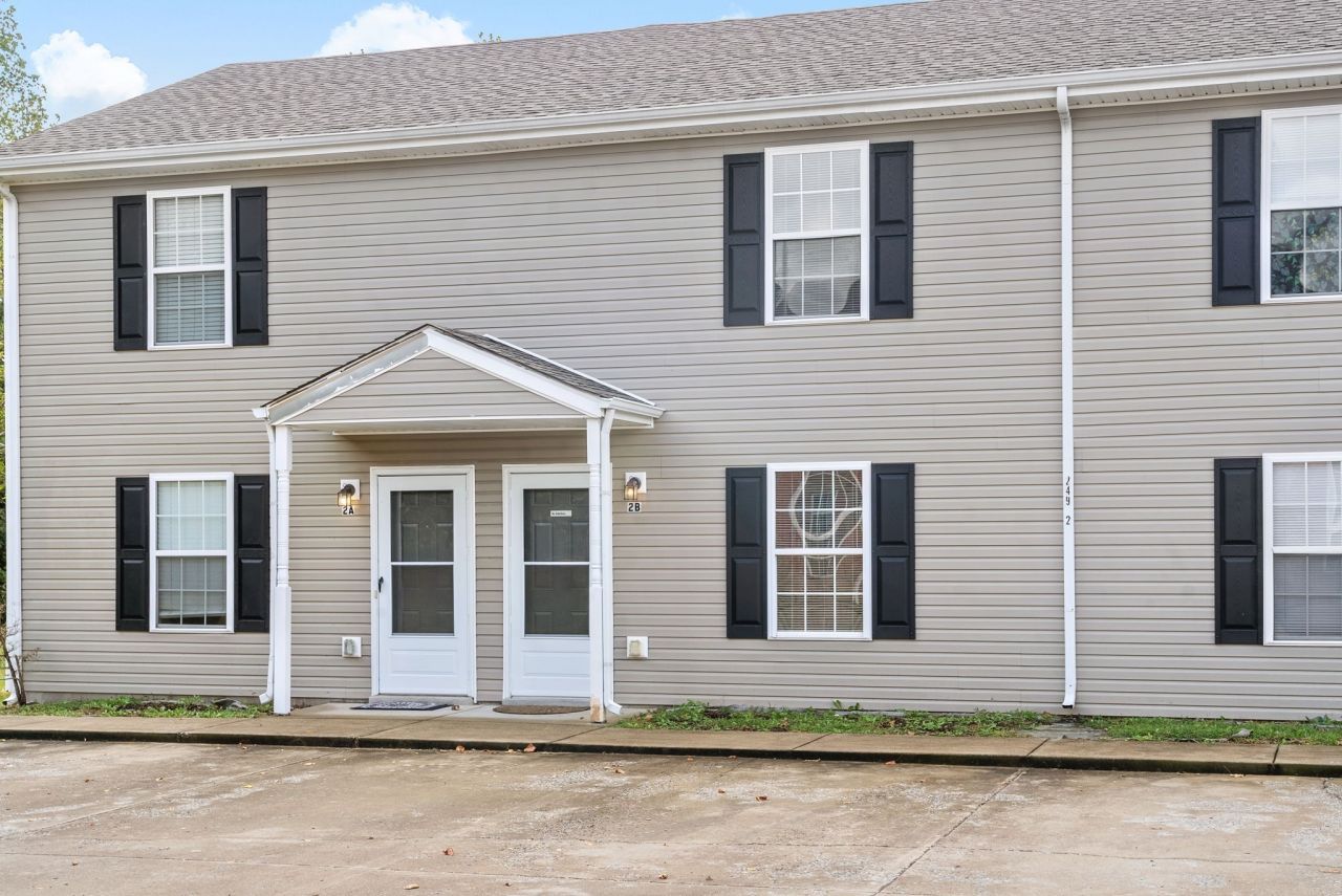 249 Executive Ave, Unit B, Clarksville, TN 37042 Main Photo