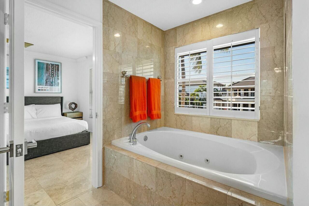 964 Eve Street, Delray Beach, FL 33483 Photo