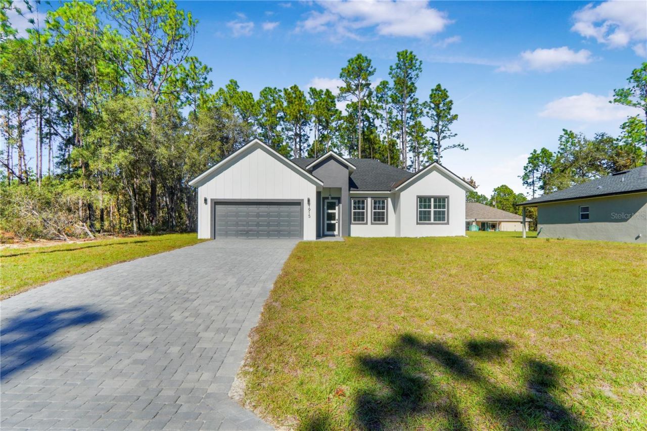 1915 W Linden Drive, Dunnellon, FL 34434 Photo
