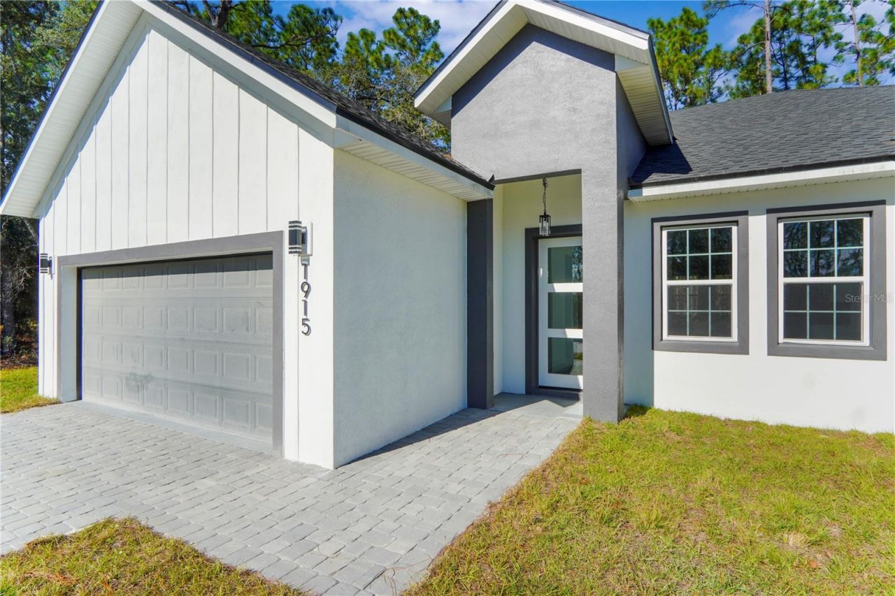 1915 W Linden Drive, Dunnellon, FL 34434 Photo