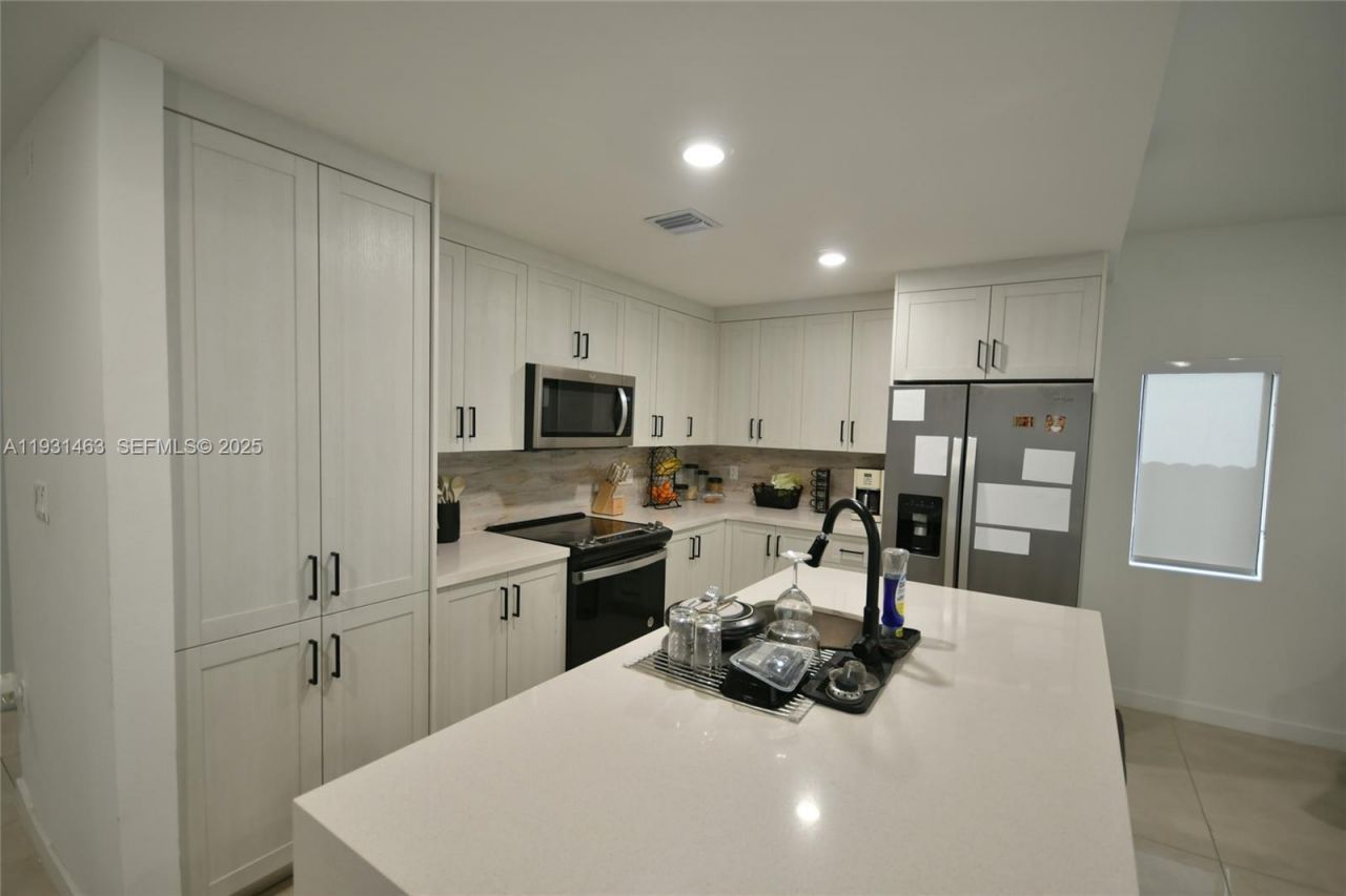 1339 NW 2nd Ln, Florida City, FL 33034 Photo