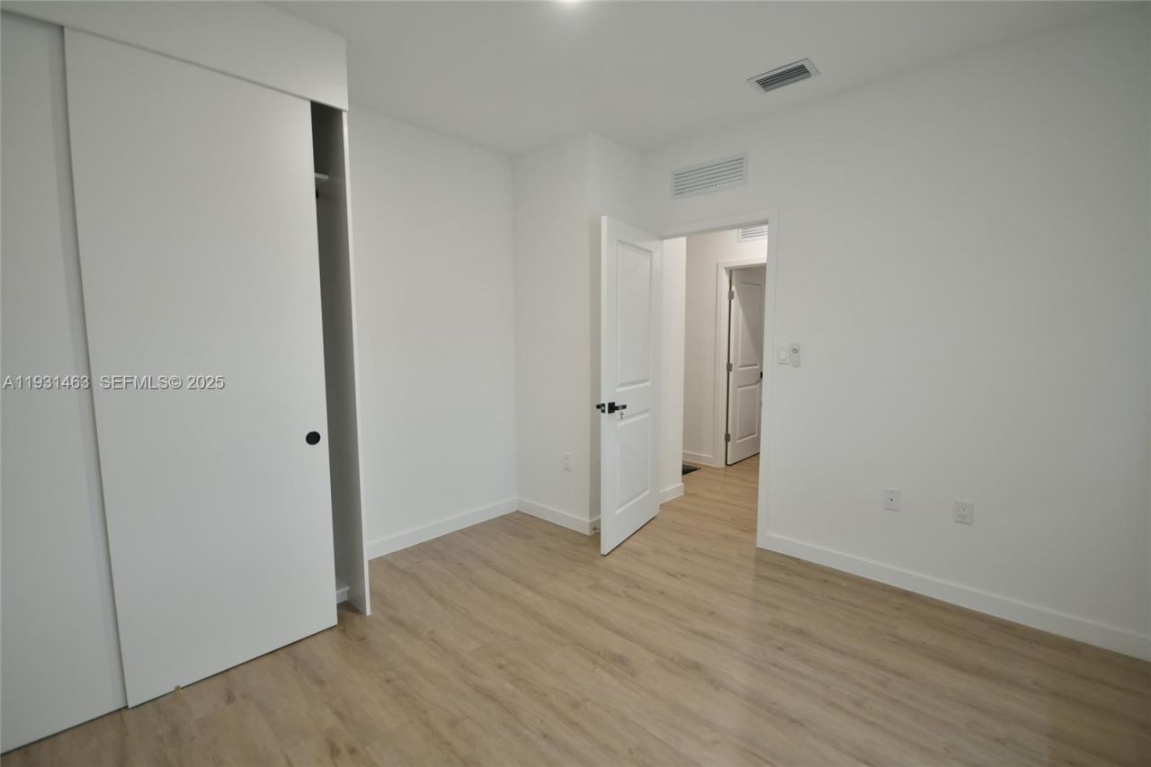 1339 NW 2nd Ln, Florida City, FL 33034 Photo