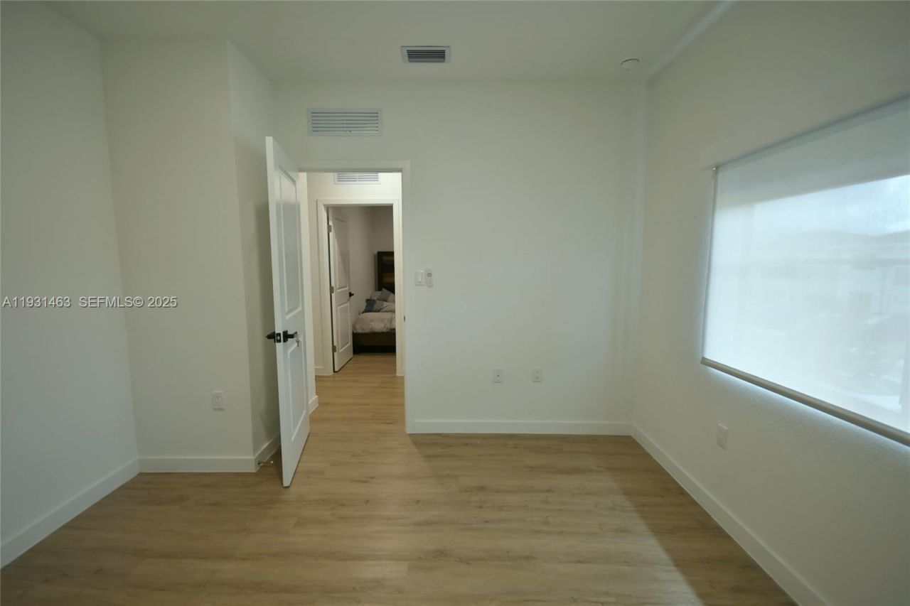 1339 NW 2nd Ln, Florida City, FL 33034 Photo