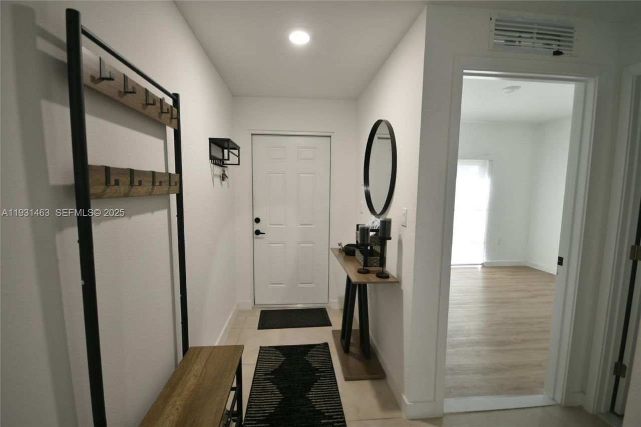 1339 NW 2nd Ln, Florida City, FL 33034 Photo