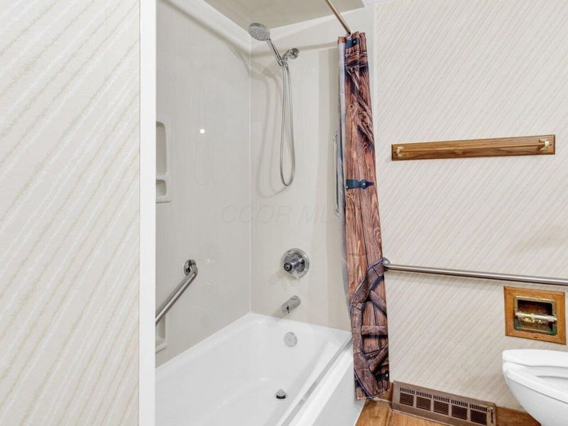 49 S Summit Ridge Road S, Reynoldsburg, OH 43068 Photo 35