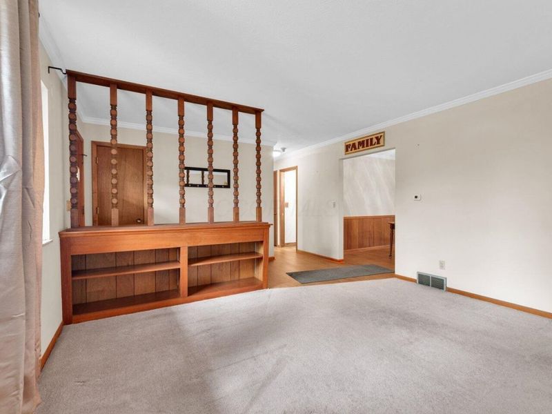 49 S Summit Ridge Road S, Reynoldsburg, OH 43068 Photo 8