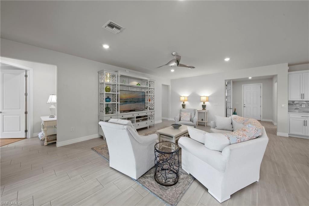 11289 Thurston Chase, Fort Myers, FL 33913 Photo