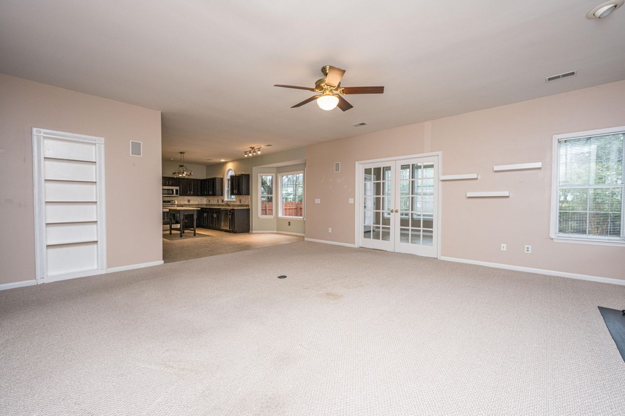 8708 Chamblee Court Photo 11