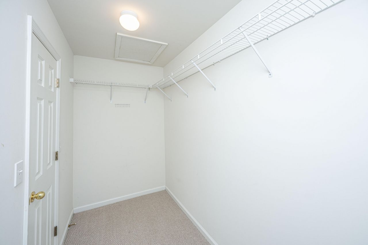 8708 Chamblee Court Photo 46