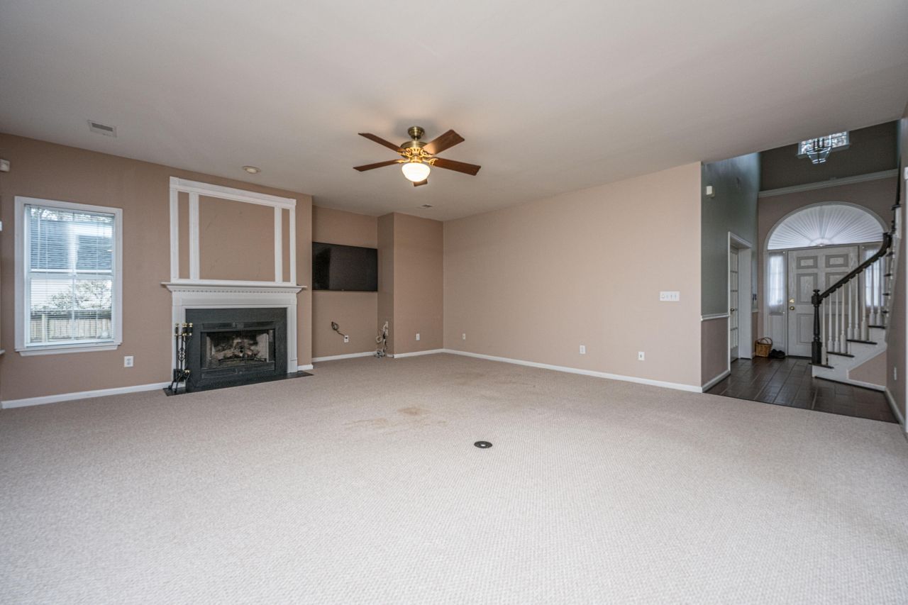 8708 Chamblee Court Photo 9