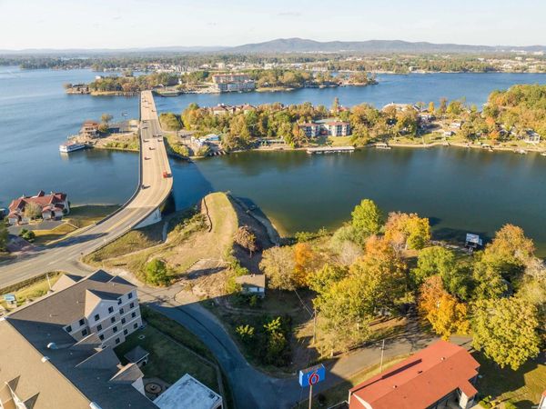 101 LOOKOUT Point, Unit Lot 2, Hot Springs, AR 71913