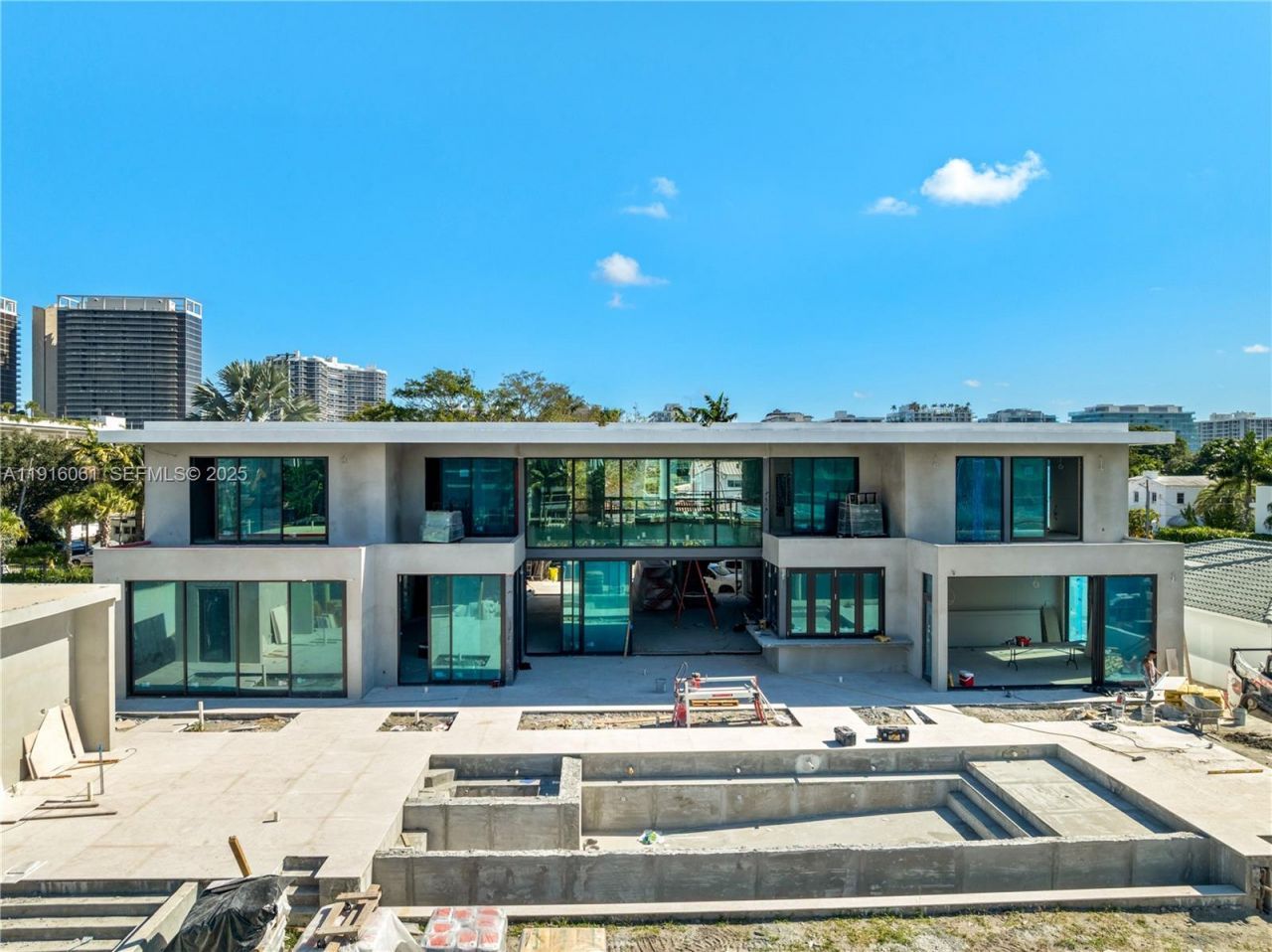 9540 Bay Dr, Surfside, FL 33154 Photo