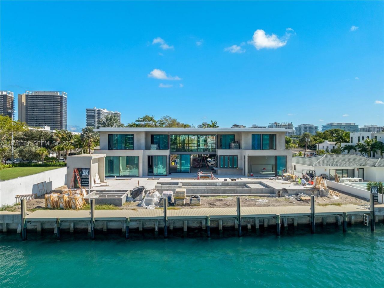 9540 Bay Dr, Surfside, FL 33154 Photo