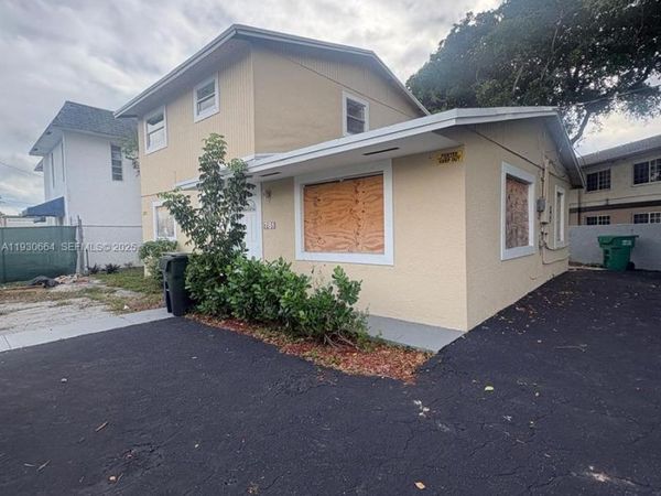 781 NW 22nd Rd, Fort Lauderdale, FL 33311