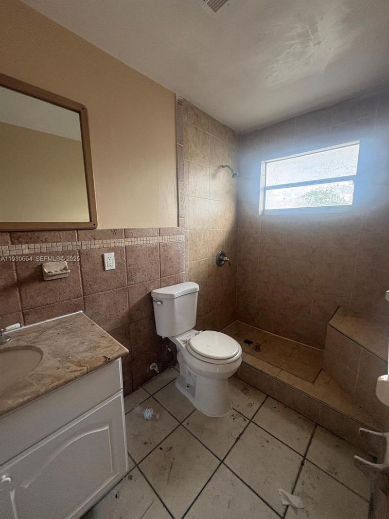 781 NW 22nd Rd, Fort Lauderdale, FL 33311 Photo