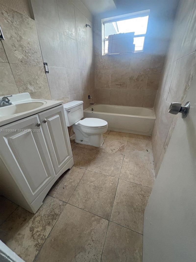 781 NW 22nd Rd, Fort Lauderdale, FL 33311 Photo