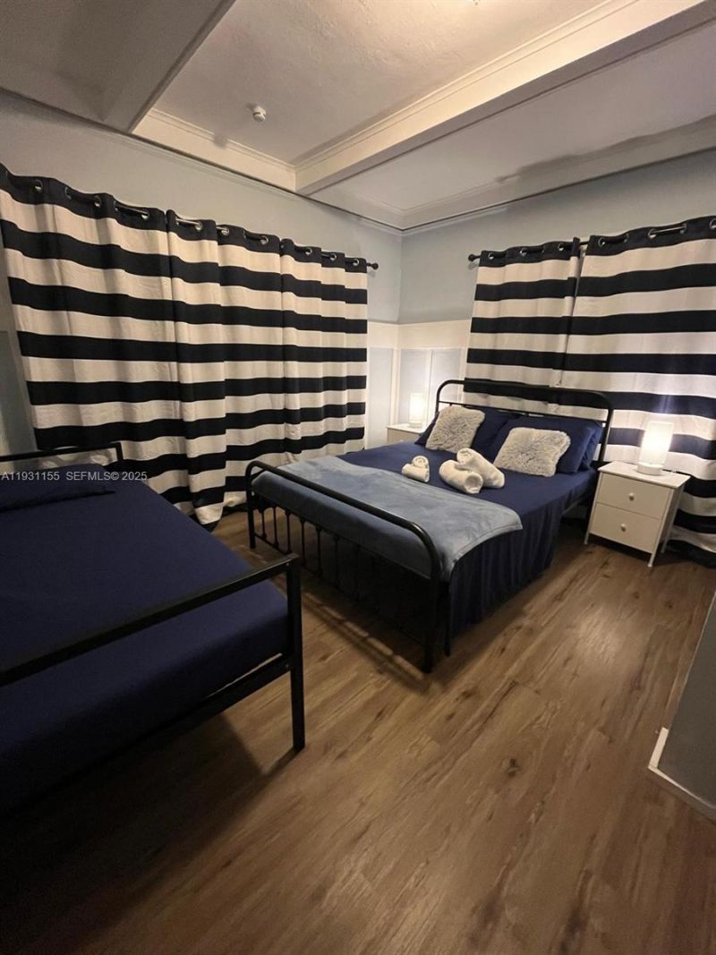 1535 SW 2nd St , Miami, FL 33135 Photo