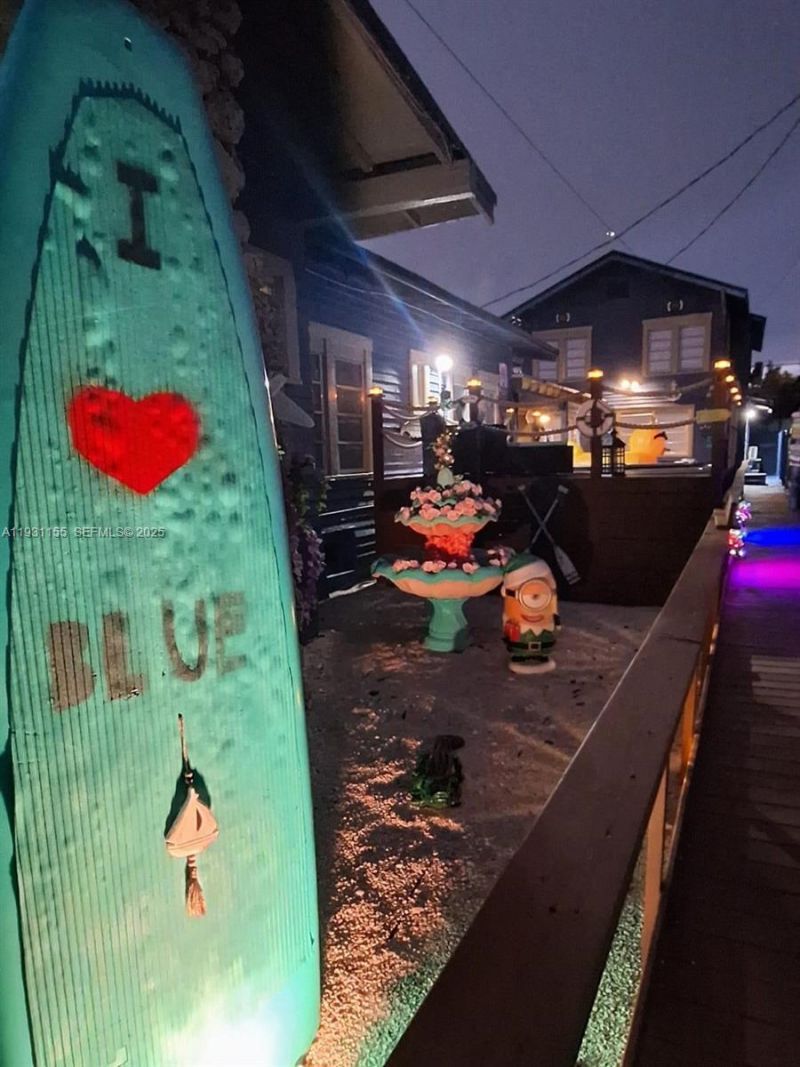 1535 SW 2nd St , Miami, FL 33135 Photo