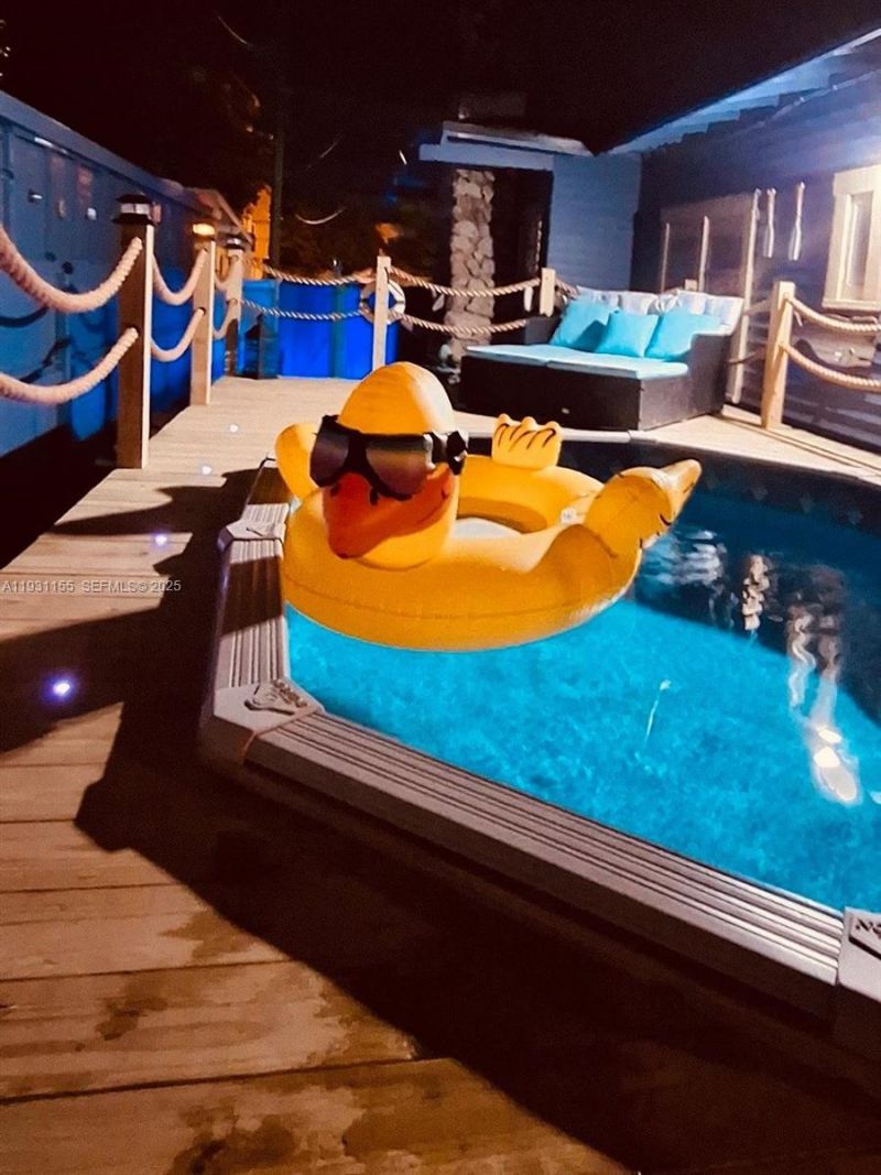 1535 SW 2nd St , Miami, FL 33135 Photo