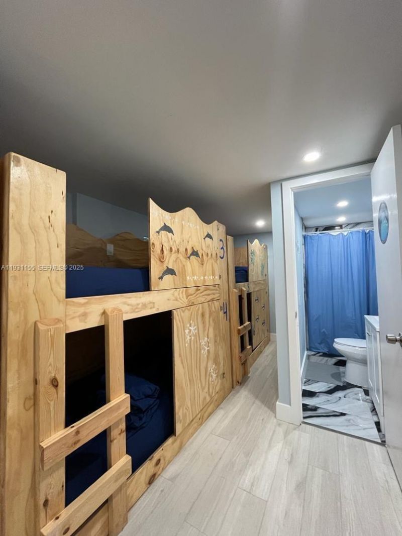 1535 SW 2nd St , Miami, FL 33135 Photo