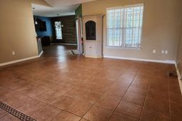 2360 Clandon Dr. photo 4