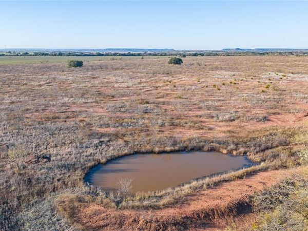 698 County Road 133, Ovalo, TX 79562