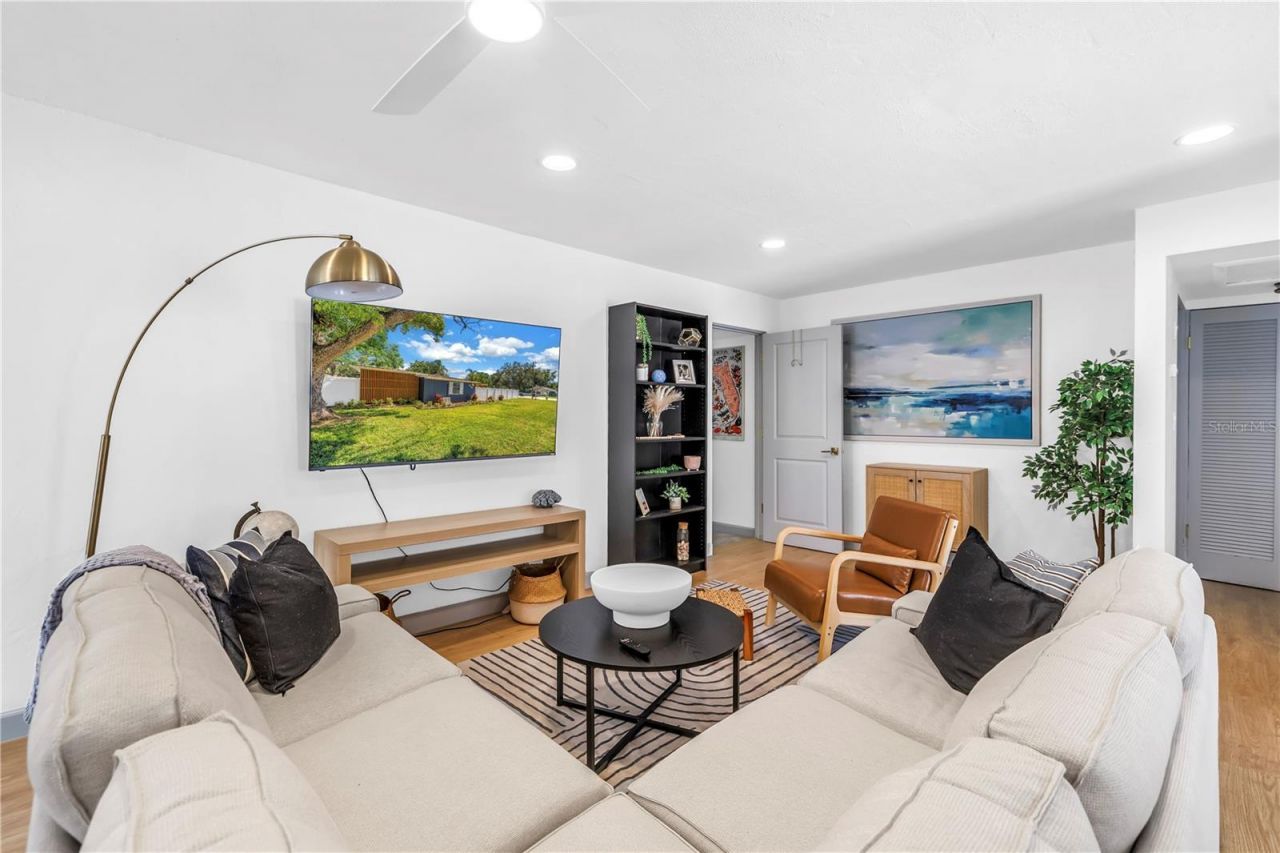 450 47th Street S, Saint Petersburg, FL 33711 Photo