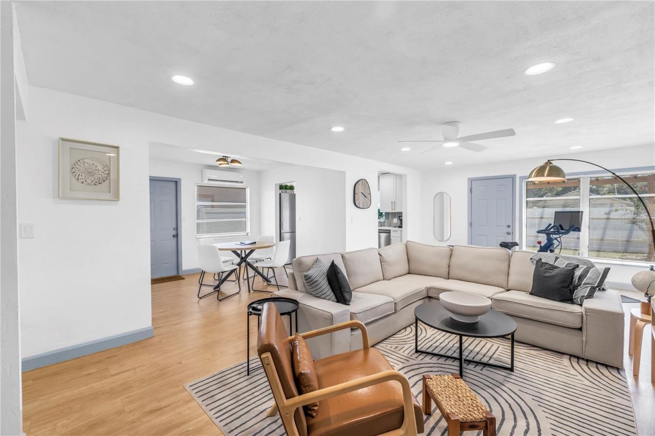 450 47th Street S, Saint Petersburg, FL 33711 Photo