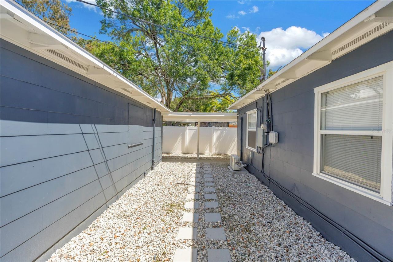 450 47th Street S, Saint Petersburg, FL 33711 Photo