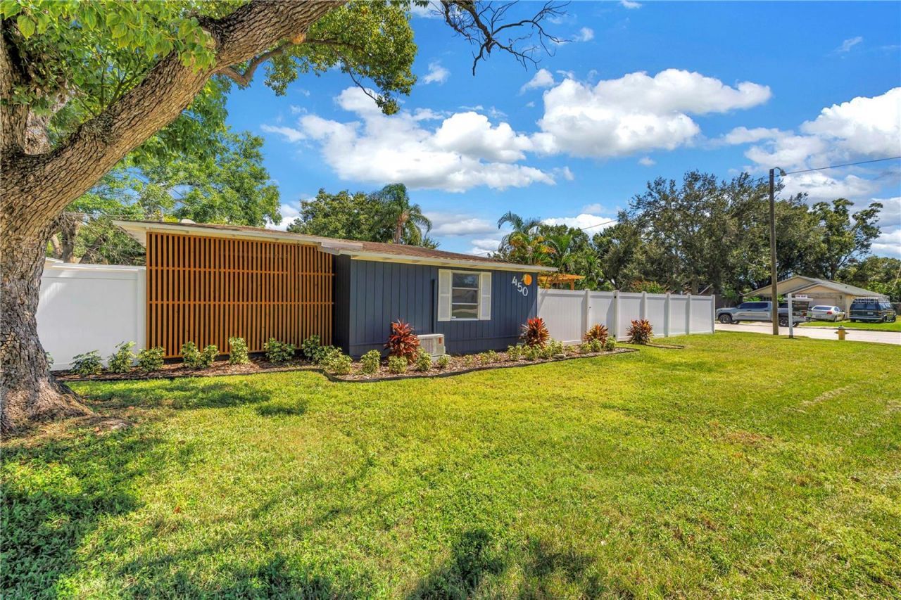 450 47th Street S, Saint Petersburg, FL 33711 Photo