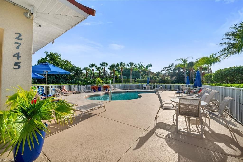 2740 Cypress Trace Cir, Unit 2725, Naples, FL 34119 Photo