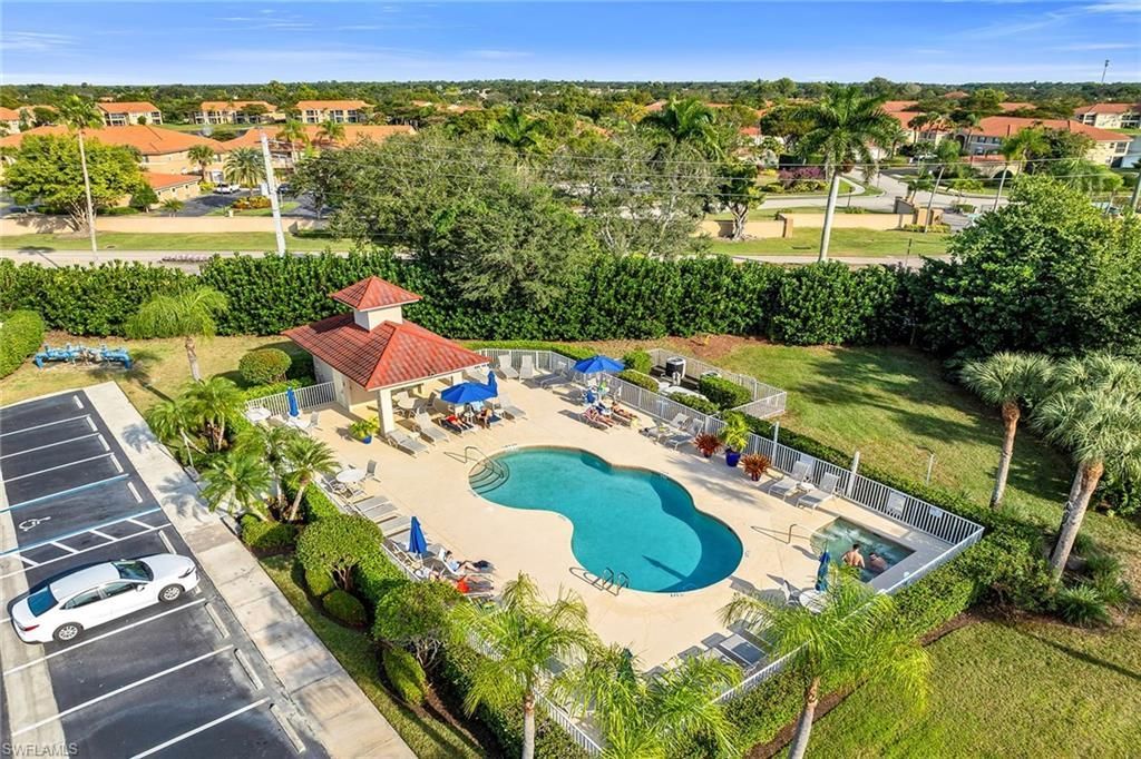 2740 Cypress Trace Cir, Unit 2725, Naples, FL 34119 Photo