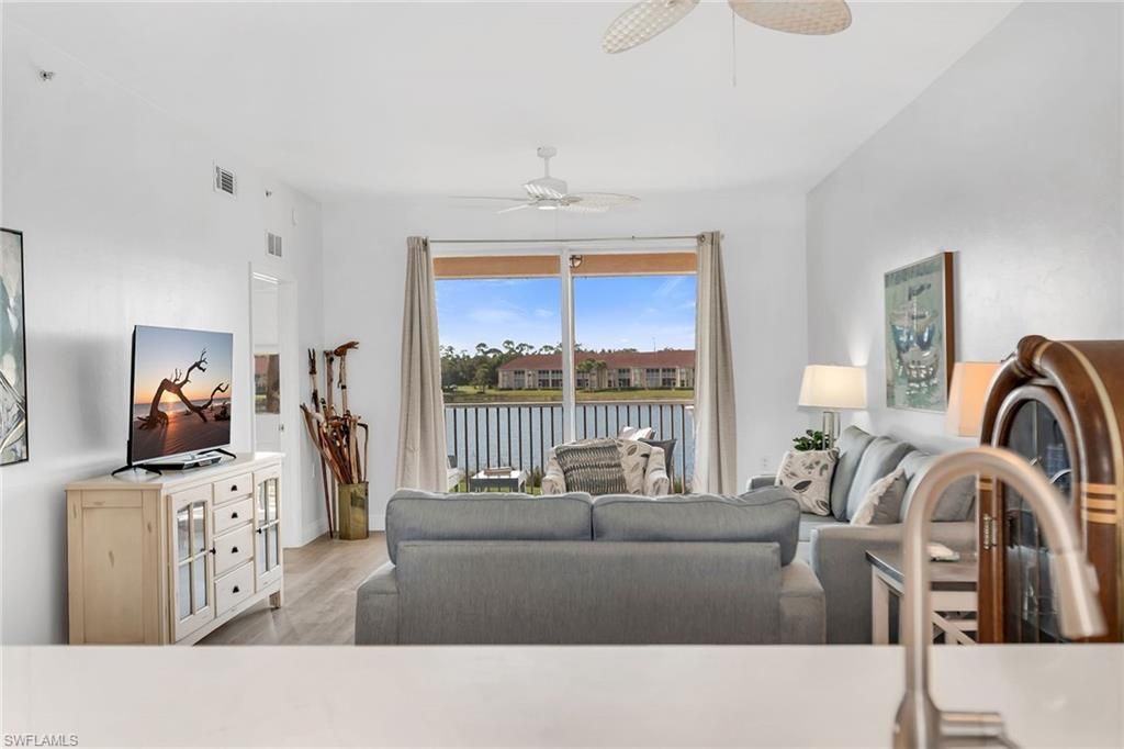 2740 Cypress Trace Cir, Unit 2725, Naples, FL 34119 Photo