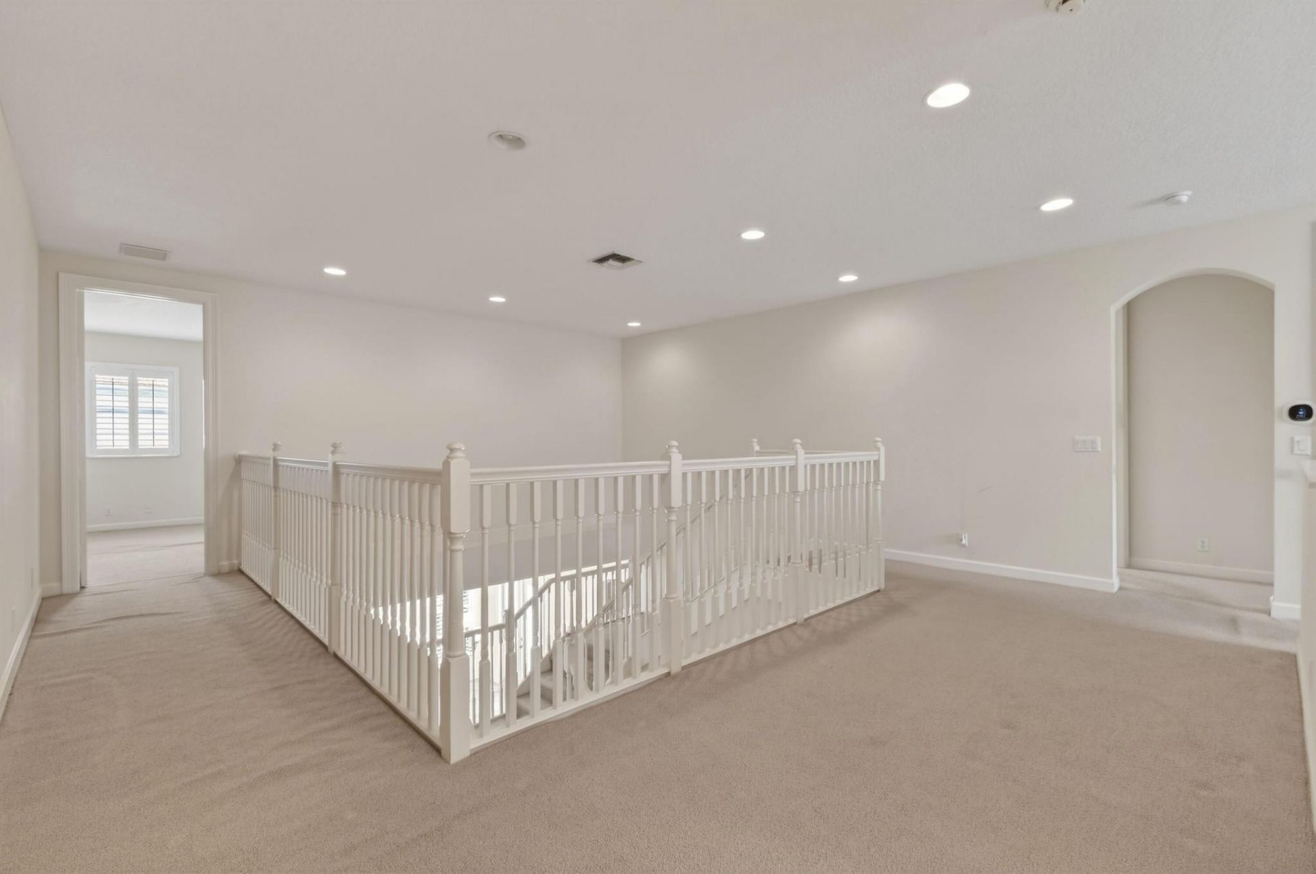 916 Mill Creek Drive, Palm Beach Gardens, FL 33410 Photo