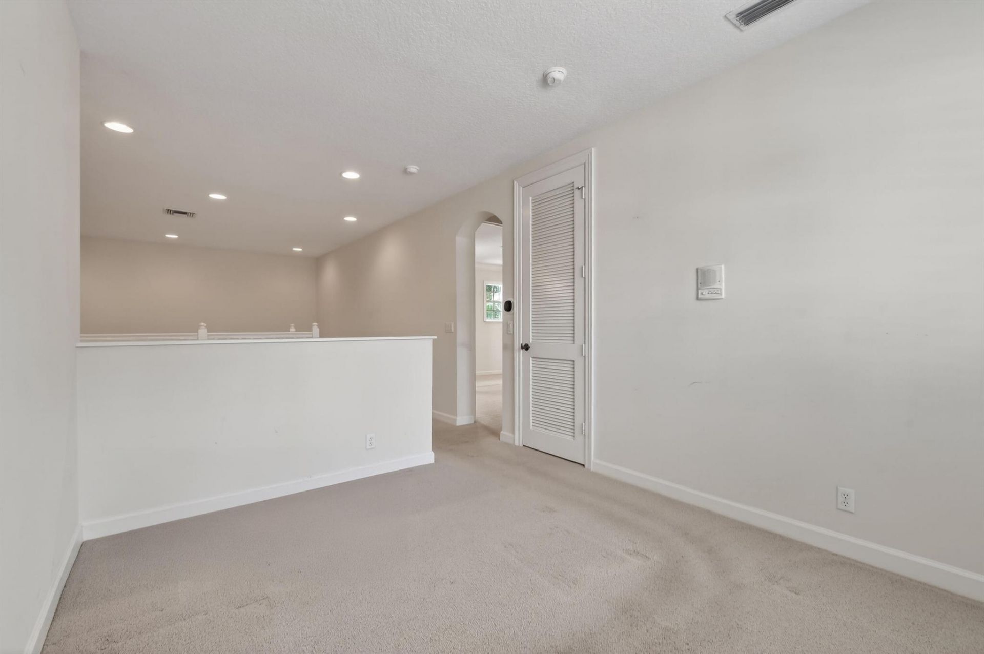 916 Mill Creek Drive, Palm Beach Gardens, FL 33410 Photo