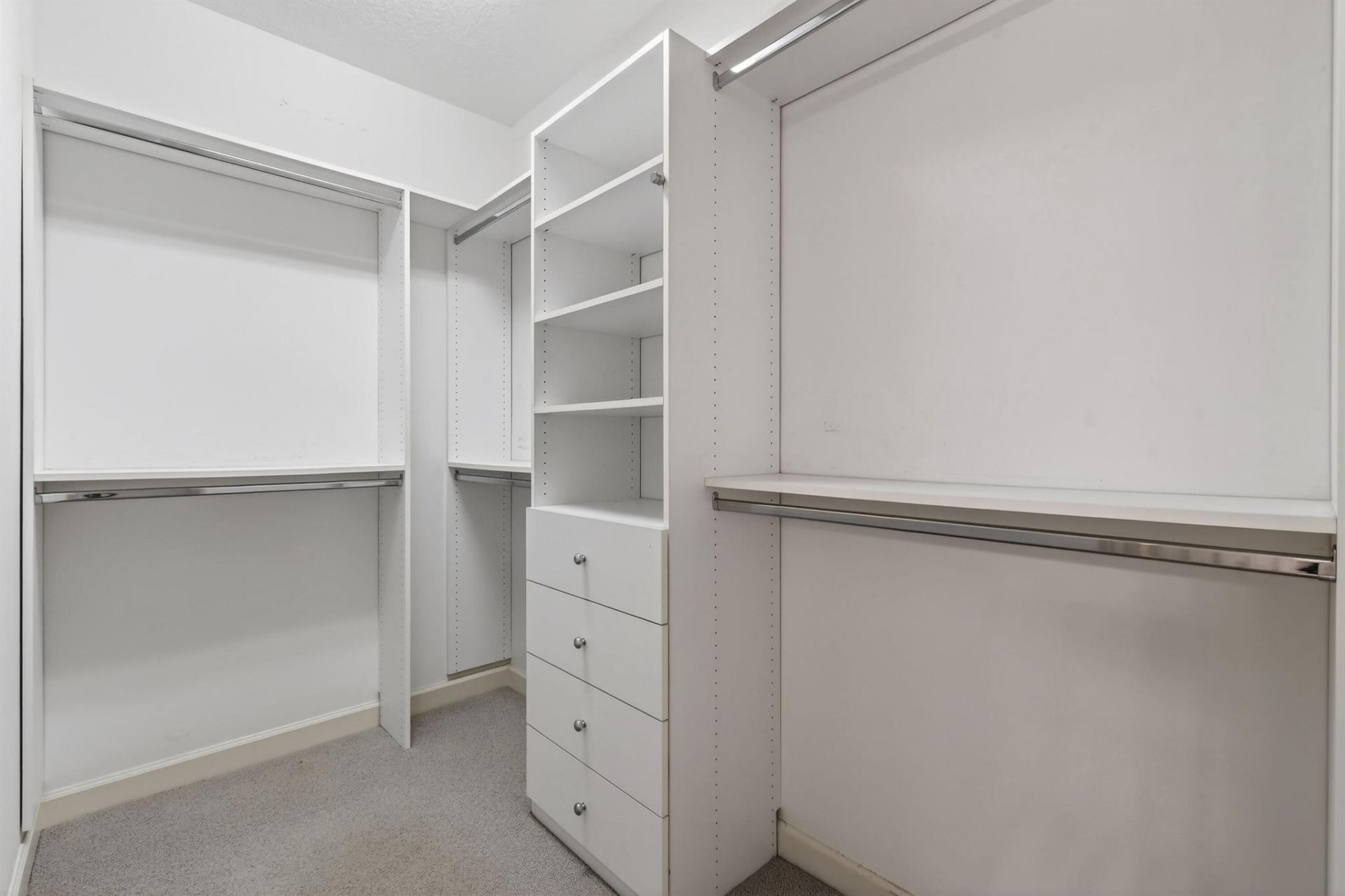 916 Mill Creek Drive, Palm Beach Gardens, FL 33410 Photo