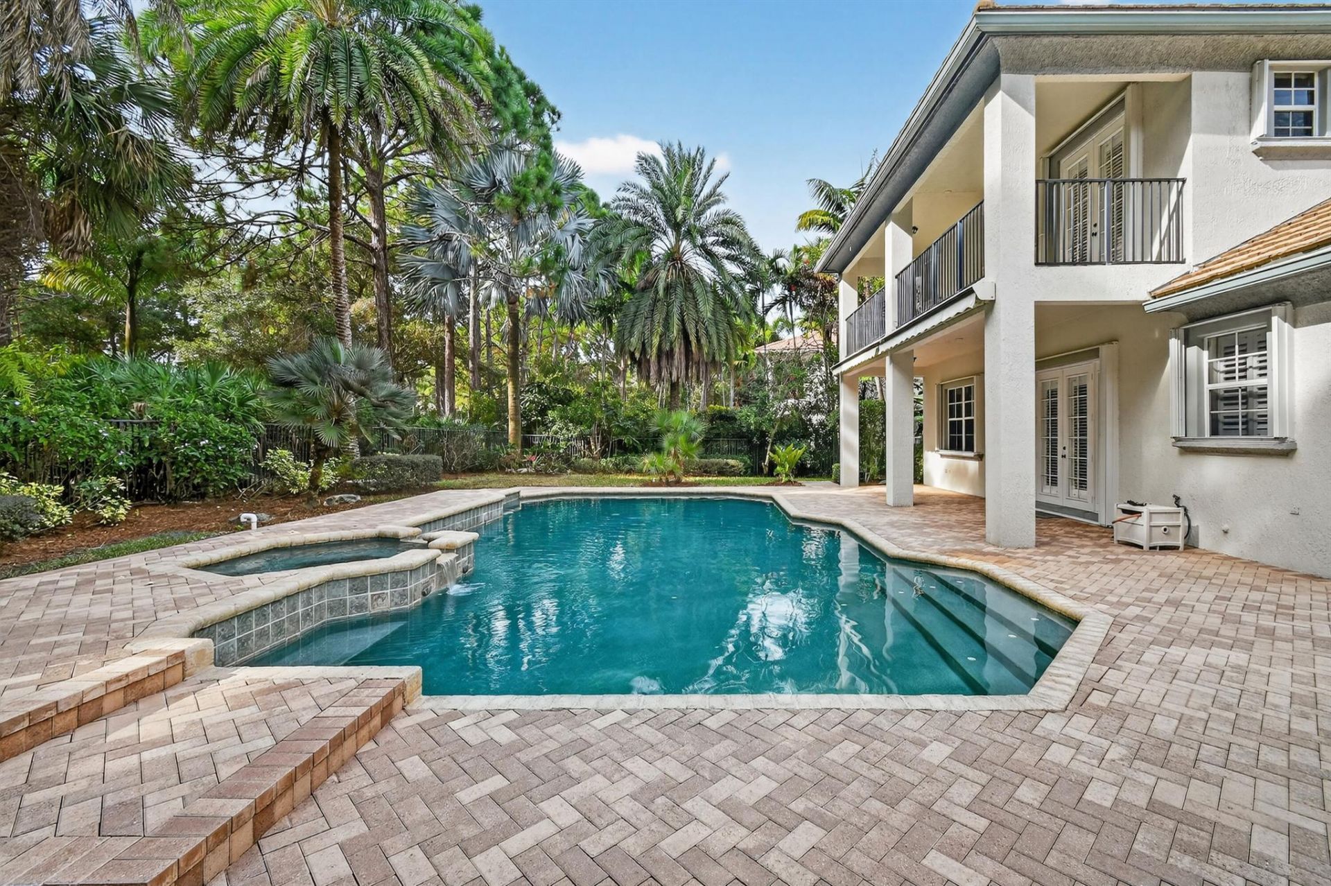 916 Mill Creek Drive, Palm Beach Gardens, FL 33410 Photo