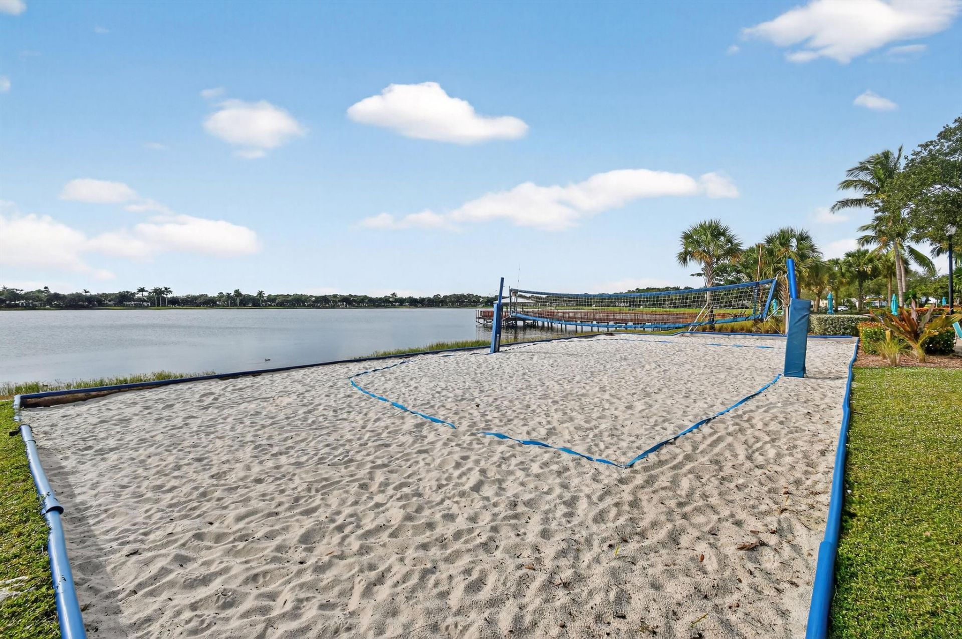 916 Mill Creek Drive, Palm Beach Gardens, FL 33410 Photo