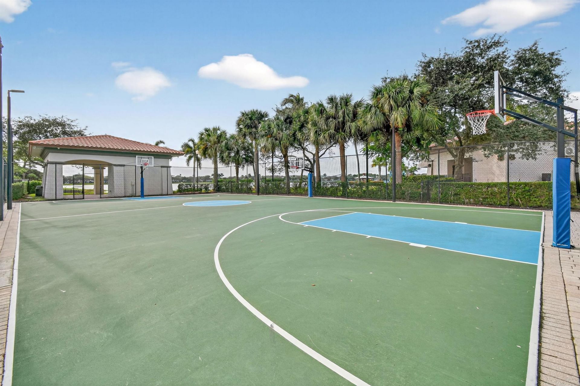 916 Mill Creek Drive, Palm Beach Gardens, FL 33410 Photo