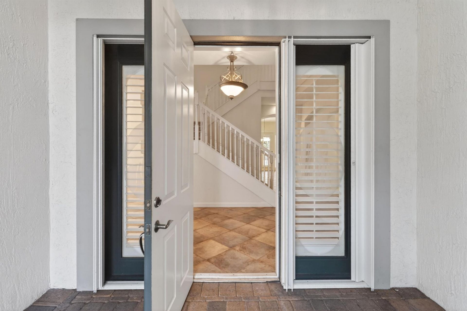 916 Mill Creek Drive, Palm Beach Gardens, FL 33410 Photo