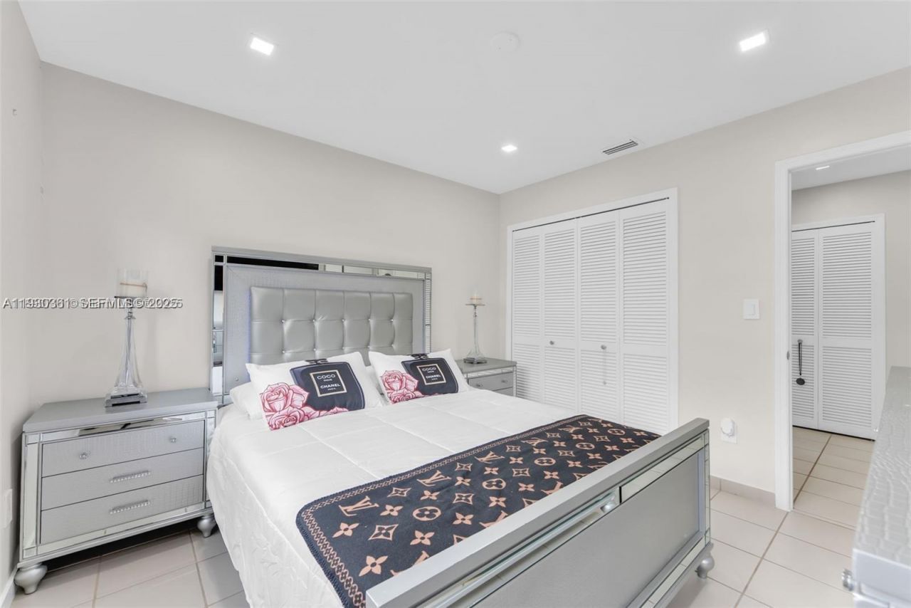 1417 SW 139 Ave , Miami, FL 33184 Photo