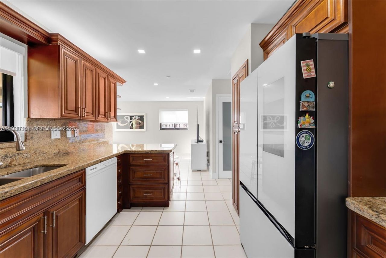 1417 SW 139 Ave , Miami, FL 33184 Photo