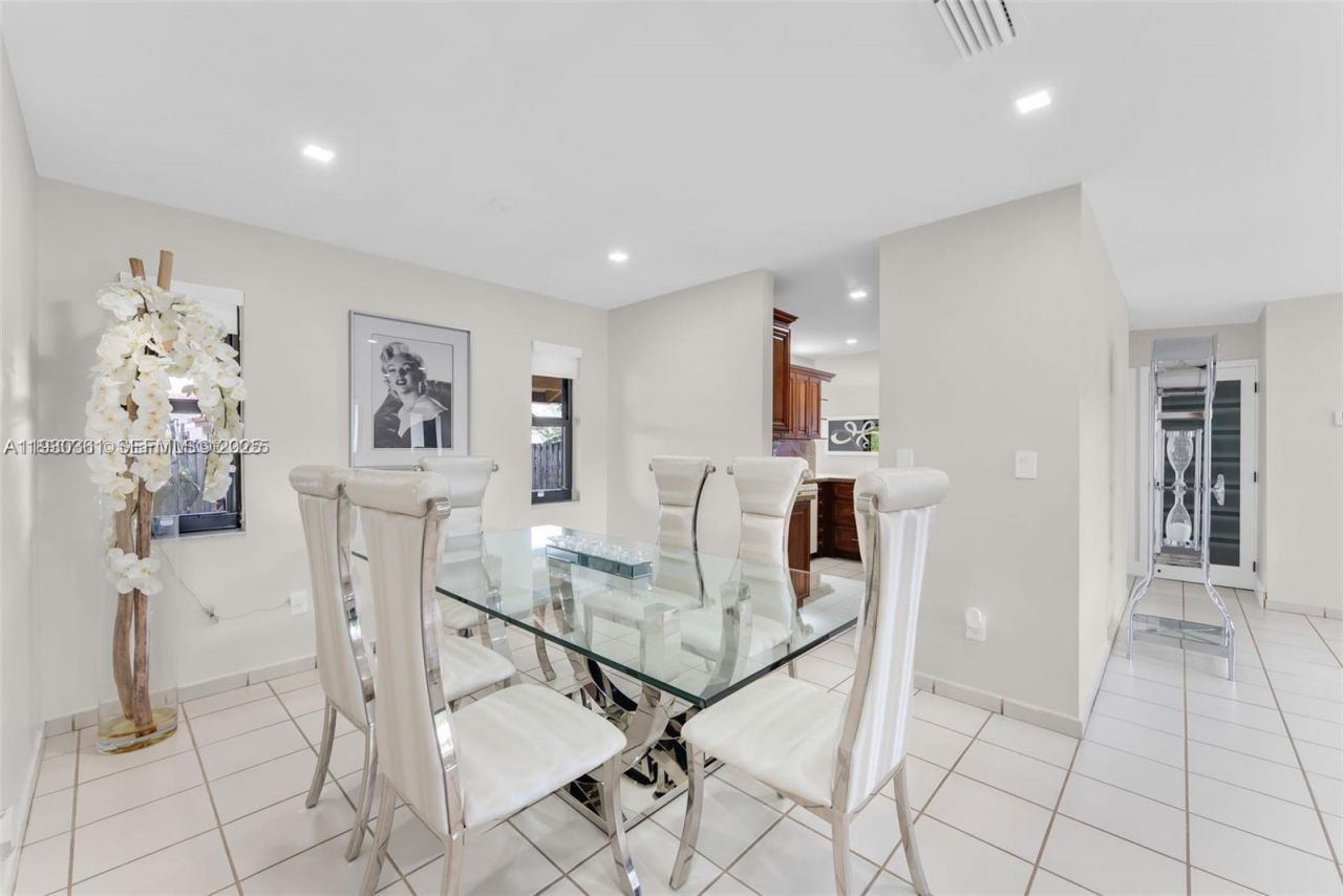 1417 SW 139 Ave , Miami, FL 33184 Photo