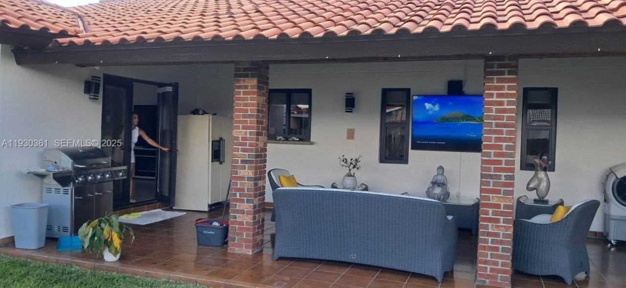 1417 SW 139 Ave , Miami, FL 33184 Photo