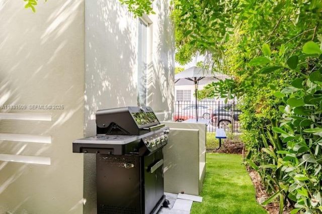 1020 6th St, Miami Beach, FL 33139 Photo