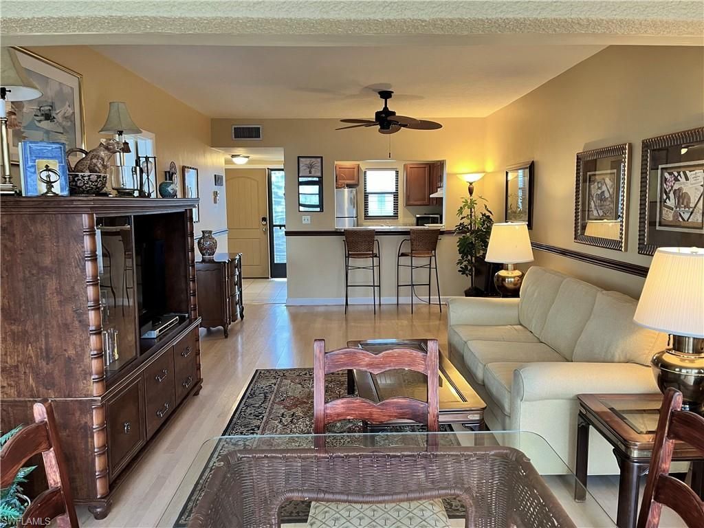 807 River Point Dr, Unit 304D, Naples, FL 34102 Photo