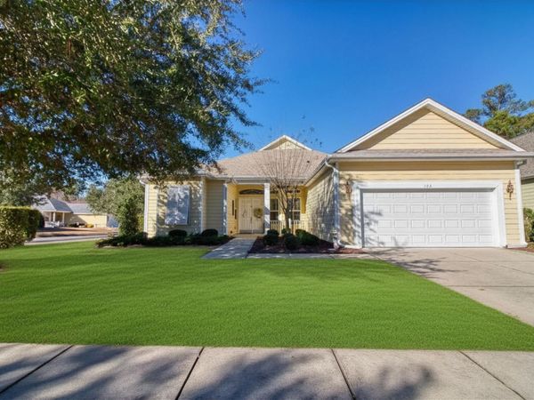 135 Sugar Loaf Ln., Murrells Inlet, SC 29576