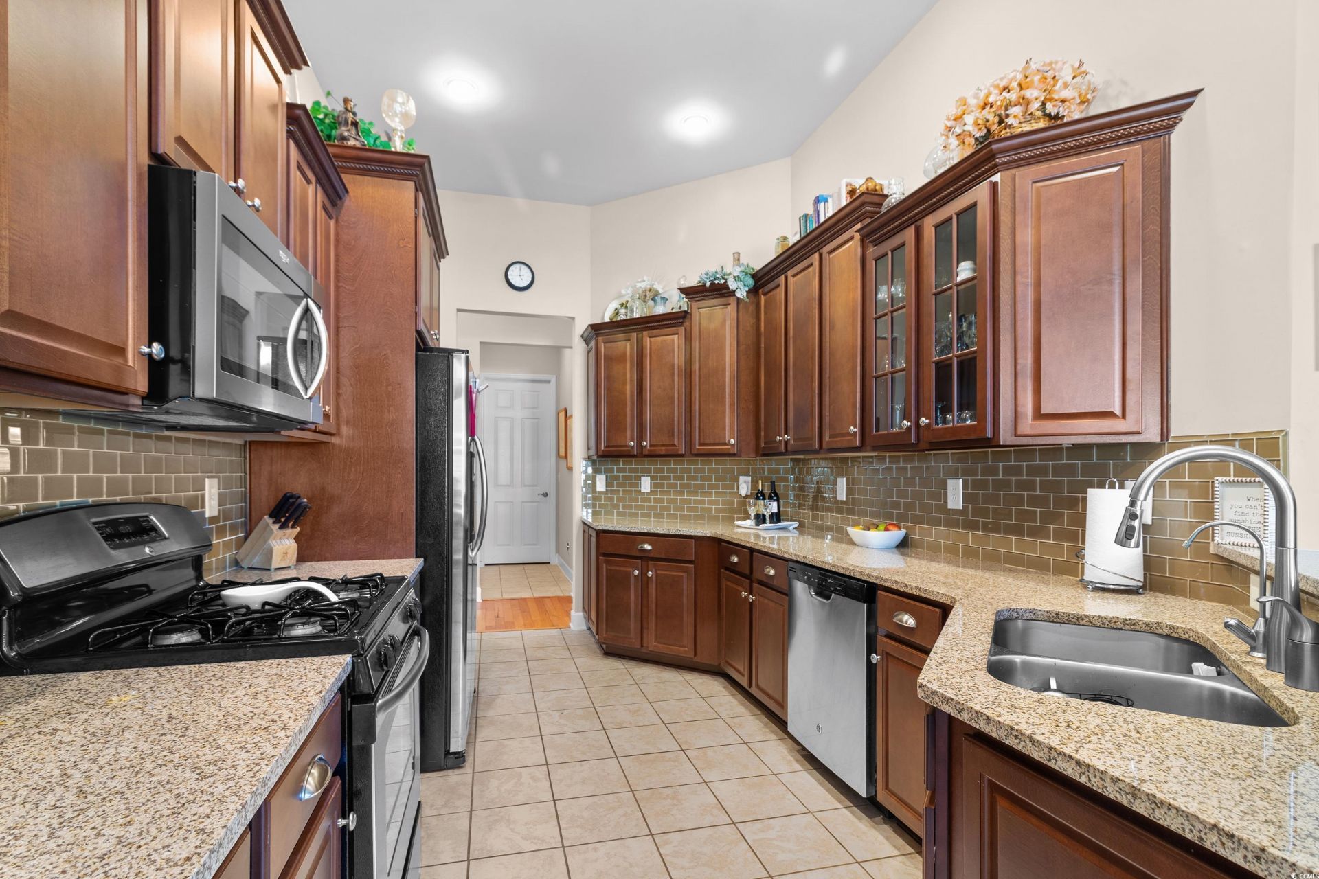 135 Sugar Loaf Ln. Photo 21