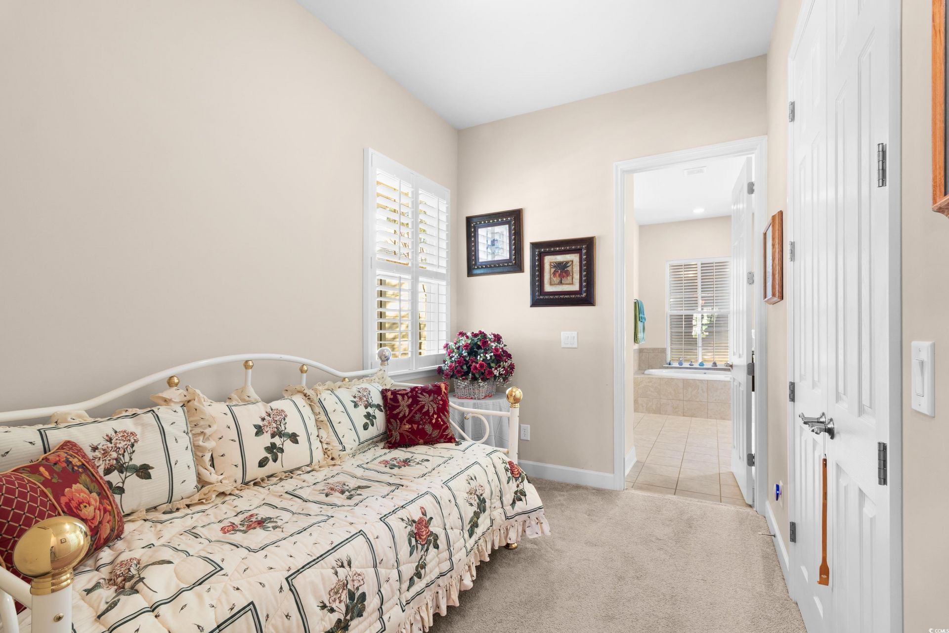 135 Sugar Loaf Ln. Photo 31