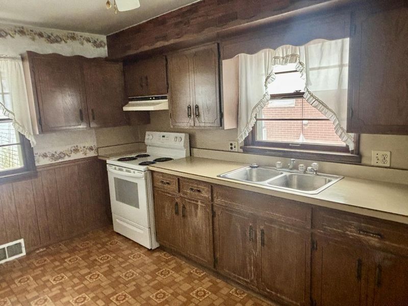 309 N 2nd Street, Coldwater, OH 45828 Photo 16